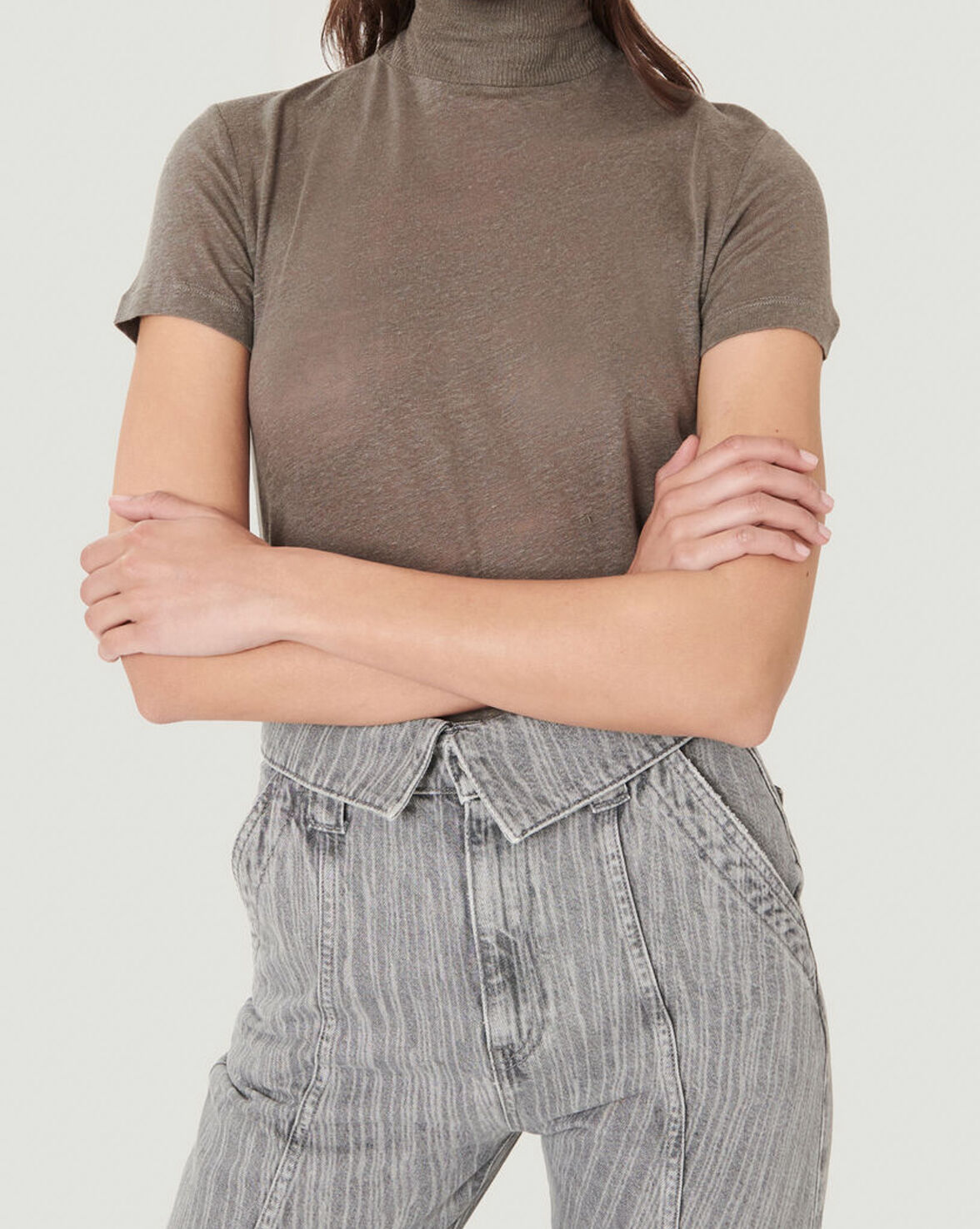 WAKE SHORT SLEEVE TURTLENECK T SHIRT image number null